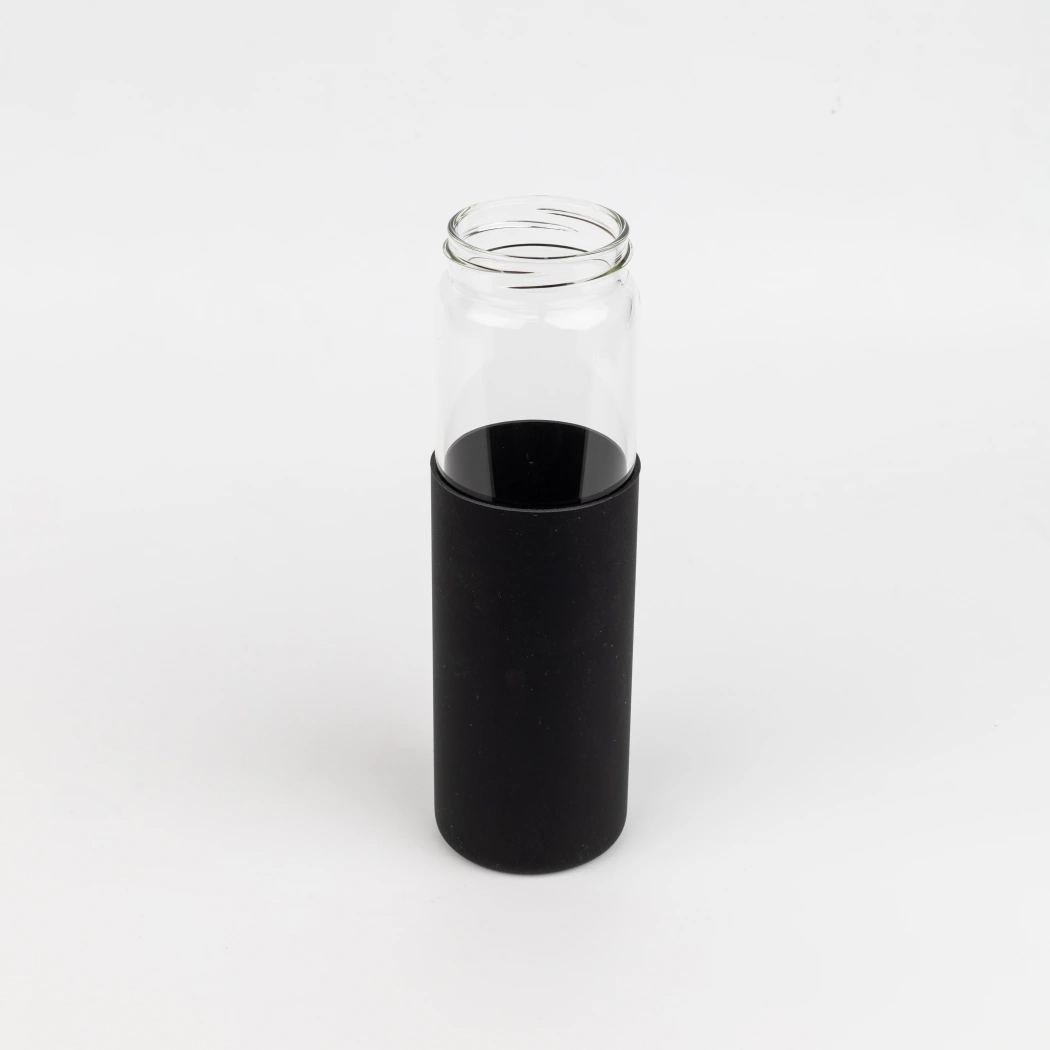 Бутылка стеклянная с силиконовой манжетой и бамбуковой крышкой  Glass, черная