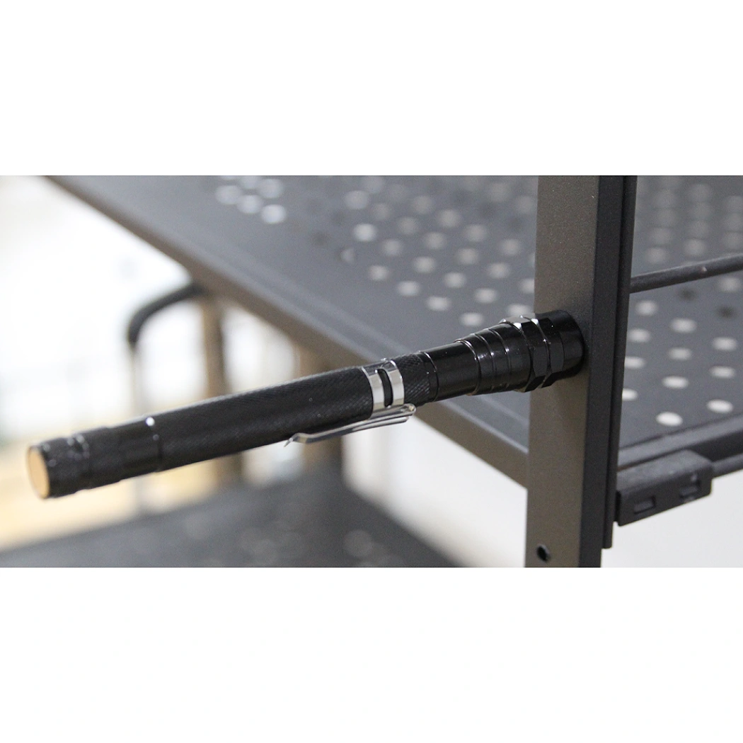 Набор подарочный Solution Superior Trio (Фонарь телескопический Tools Flashlight, рулетка Tools Trecker 3 метра, мультитул Tools Hardwork), черный
